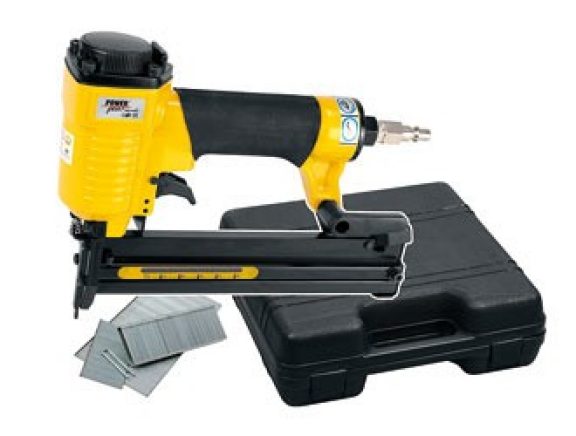 Niet- en nagelmachine set