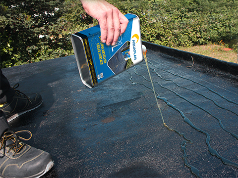 EPDM lijm aanbrengen op een plat dak