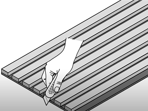 Akoestische tape aanbrengen op metalen profielen